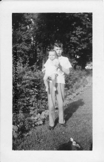 YEG1943-07 John and David